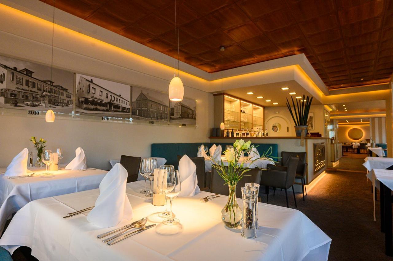 Hotel Kirchspiels Gasthaus Nortorf Bagian luar foto