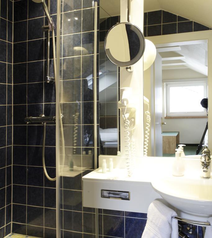 Hotel Kirchspiels Gasthaus Nortorf Bagian luar foto